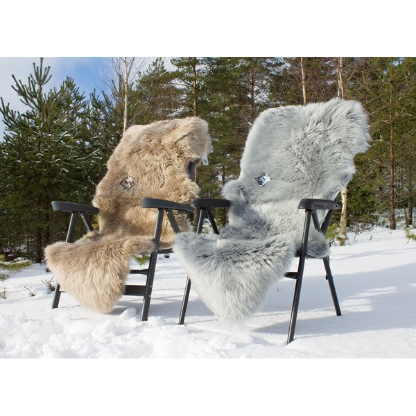 FÅRSKINN GENTLY LJUSGRÅ 180X60CM. ROYAL CAMPING