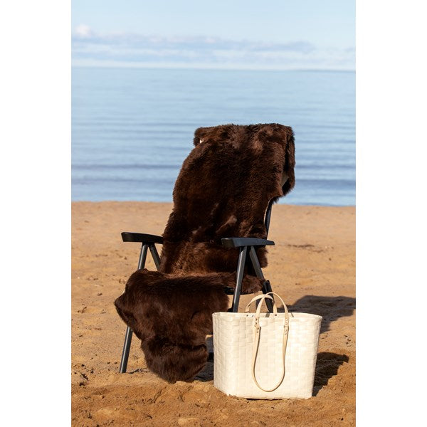 FÅRSKINN GENTLY BRUN 180X60CM. ROYAL CAMPING