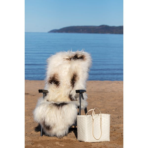 FÅRSKINN MOLLY 180X60CM. ROYAL CAMPING