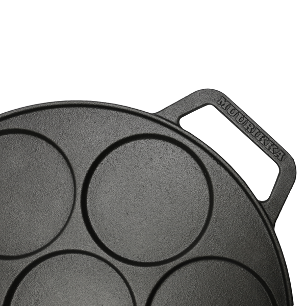 UNIVERSALPANNA GJUTJÄRN 41,5CM. MUURIKKA