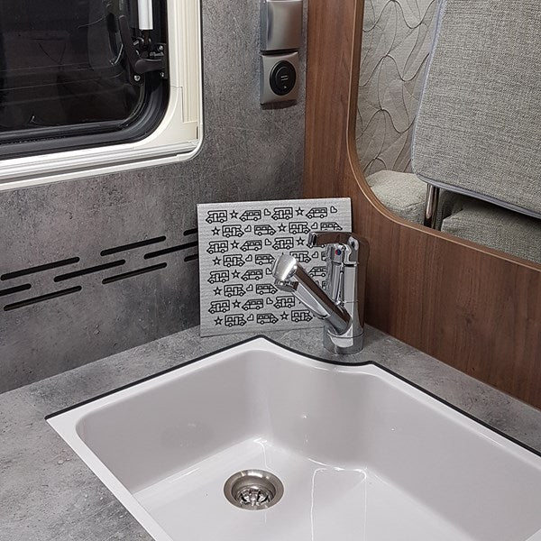 DISKTRASA HUSBILSMÖNSTER GRÅ. 17X20CM